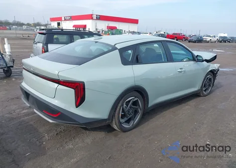 2025 Kia K4 Ex из США, поврежденный, VIN 3KPFU4DE8SE232223